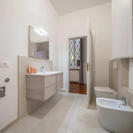 Ghirlandina - Fantastico Loft In Centro Citta