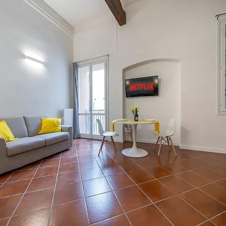 Ghirlandina - Fantastico Loft In Centro Citta Lägenhet