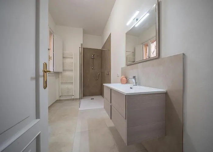 Ghirlandina - Fantastico Loft In Centro Citta Apartamento